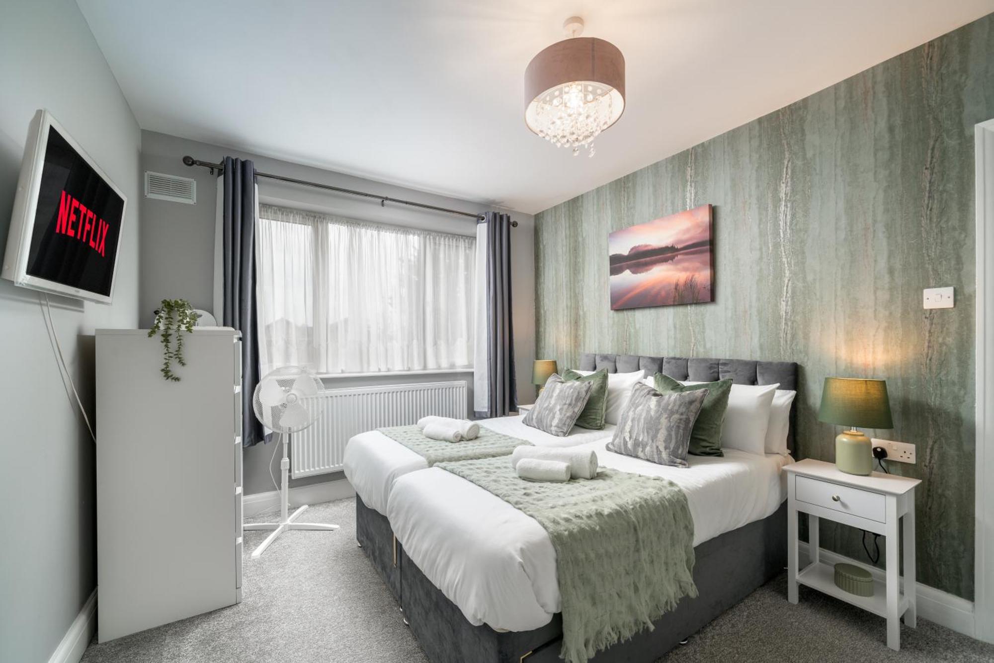 Lux 3Bed Near Wembley With Parking By Oceana Group - Sleeps 8 Lejlighed Harrow Eksteriør billede